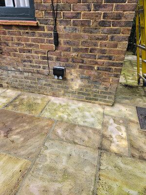 Garden power supply installation
